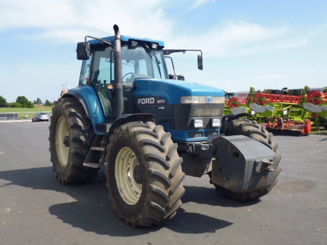 Tractor data ford 8870
